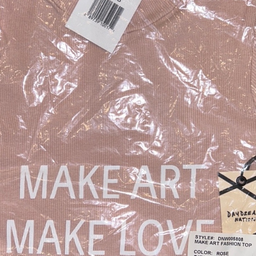 NWT Daydream Nation Make Art Fashion Top in Rose Size L - Picture 7 of 8